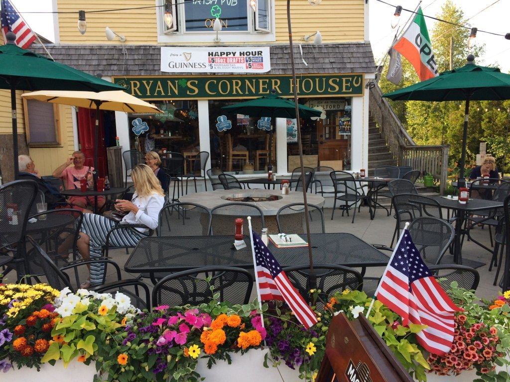 Ryan`s Corner House Irish Pub & Restaurant